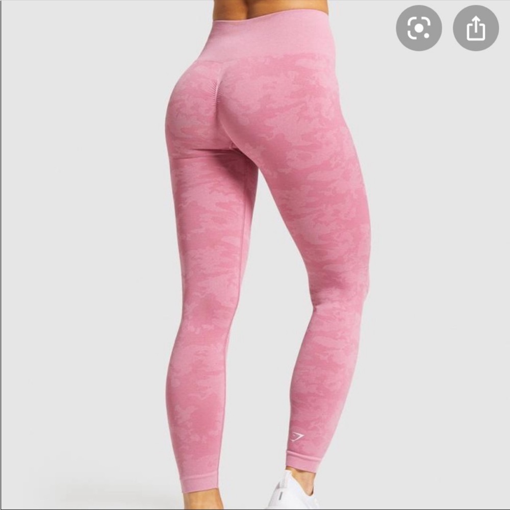 Gymshark Vital seamless pink camo leggings sz large!! Need a medium size
